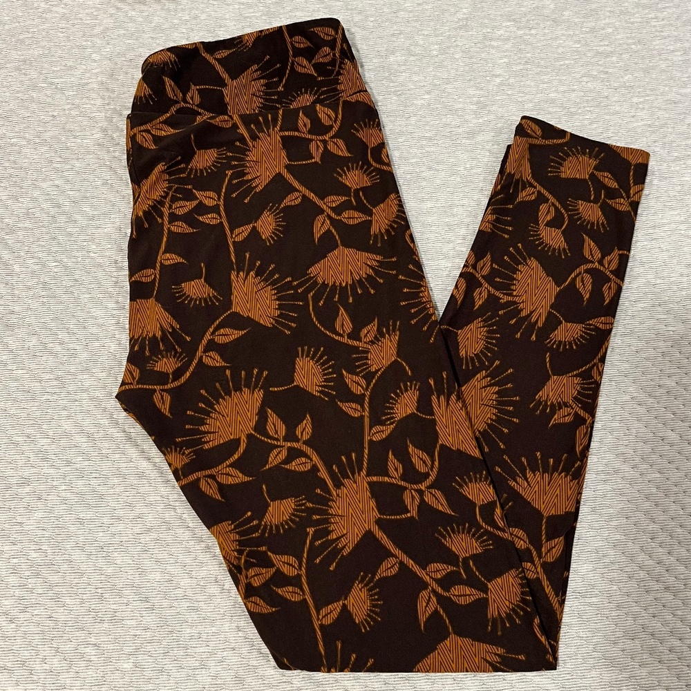 LuLaRoe TC Leggings - NWOT - brown, gold floral pattern
